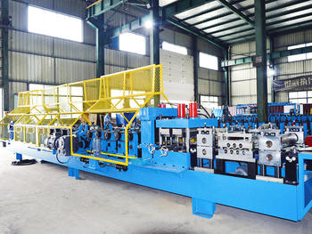 Automatic changeable CZ purlin roll forming machine